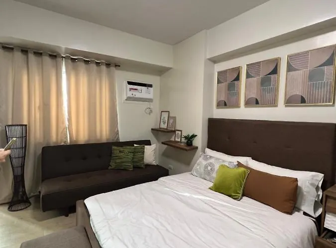 Minimalist Unit In Araneta Cubao Manila