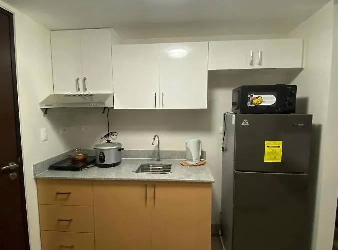 Minimalist Unit In Araneta Cubao